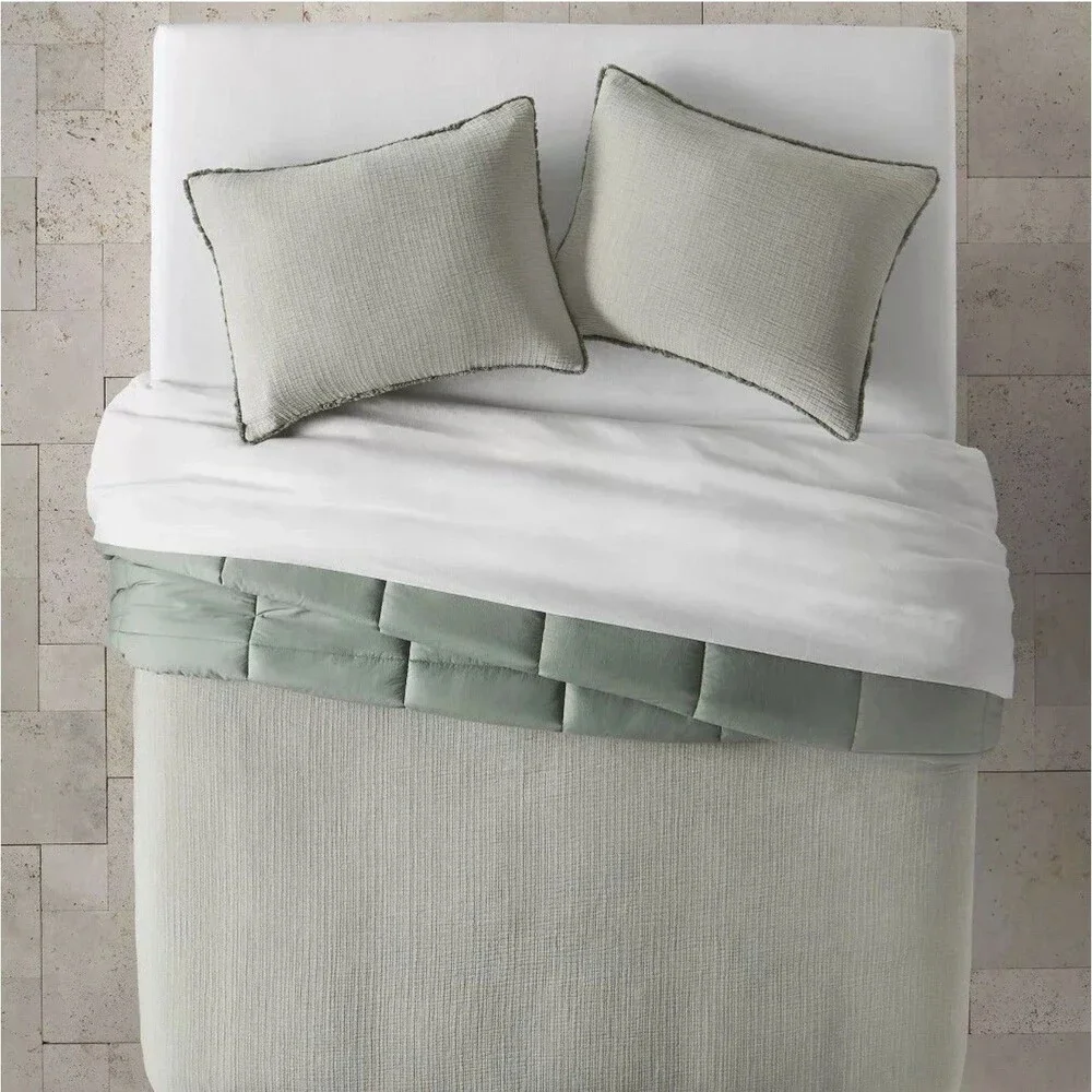 RARE Queen Casaluna Sage Green Comforter Bundle + Bamboo Sheets NEW
